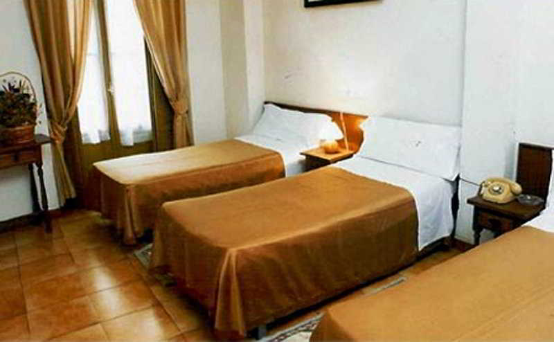 Nuria Hostal Madrid Dış mekan fotoğraf